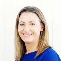 Joanna Barron's Instagram, Twitter & Facebook