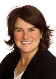 About Renee Mackenzie