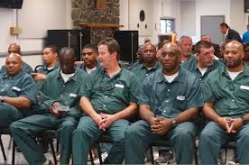 This uniform trajectory evolved into, by 1815, the black and white striped suits that are calcified into the history of incarceration in the u.s. What Style Of Uniforms Do Prison Inmates Wear Quora