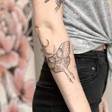 Melanie On Instagram Luna Moth On San Kupo Thank You Lunamoth Lunamothtattoo Linework Fineline Finelineta Luna Moth Tattoo Tattoos Hand Tattoos