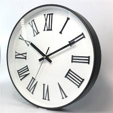 Tatuajes con números romanos de fechas de nacimiento. Los Numeros Romanos De Silencio Creativo De Diseno Moderno Reloj De Pared De Silencio Relojes Para El Hogar Cocina Comedor Decoracion De La Bateria Operada Relojes Elchangarrito Es