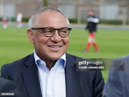 527 Victor Braun Photos & High Res Pictures