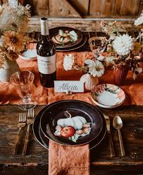 Alicia Lund S Thanksgiving Table Tips Thanksgiving Table Decorations Thanksgiving Decorations Diy Thanksgiving Table
