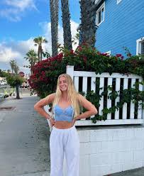 Ella Stephan (@ellastephannn) • Instagram photos and videos