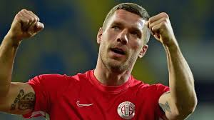 Lukas josef podolski is a german professional footballer who plays as a forward for ekstraklasa club górnik zabrze. Podolski I Want Turkey To Win Every Game Except Dfb Deutscher Fussball Bund E V