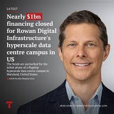 Renee Cromwell's Instagram, Twitter & Facebook