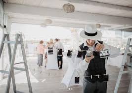 The wedding will be a little different because i would also like them to sign our guest book and insert their poloroid picture. Your Instax Wedding Guest Book Fujifilm Instax Australia