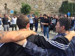 Το προσωπικό του πολυδύναμου κέντρου χανίων του κεθεα αριαδνη, με αφορμή την αλλαγή του έτους, πραγματοποίησε τη δευτέρα 11 ιανουαρίου δράση ευαισθητοποίησης και ενημέρωσης στην. Kraygh Diamartyrias Apo To Ke8ea Ariadnh Kai Sto Hrakleio Cretapost Gr