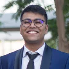 Over the first lockdown, I worked with Gauhar Afroze Ali, a South Asian  designer from Pakistan stationed in Italy, to make and edit videos for her  brand. I am really happy with