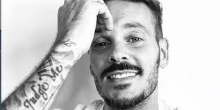 (20/01/2020) lorsqu'un enfant naît, un père naît aussi. M Pokora Takes Stock Of His Career And It Is Impressive Photo