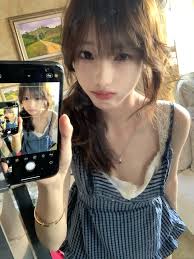 hello everyone, nice to meet you, I'm from Indonesia, I really like kites.  nice to be friends with all of you, let's be friends, follow.