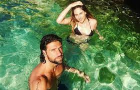 Gilles rocca è fidanzato da con miriam galanti, anche lei attrice. Miriam Galanti Fidanzata Gilles Rocca Ci Scegliamo Ogni Giorno