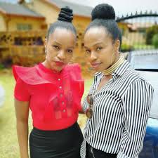 Sindi buthelezi (zinhle mathe) khosi ndlovu (masongo) sibongile nojila (sylvia mthembu) xoli zondi (zodwa) ntlantla liwana (susan) siyamthanda moyo (christina dlomo) ronnie nyakale. 7 Twin Sibling Celebs In Mzansi Pictures Celebs Now