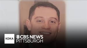 Gloria Borrelli's Instagram, Twitter & Facebook