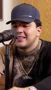 Qué pasa con los celulares que avientan en los conciertos😨 PODCAST CON  MARCA REGISTRADA @Fidel Castro #podcastclips #marcaregistrada #storytime  #conciertos