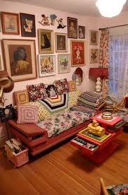 Kitschy Living Room Granny Chic Decor Chic Apartment Decor Chic Home Decor