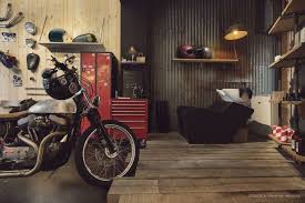 Moto Harley Davidson Coiffeur Casque Tole En Metal Shampoing Caisse A Outils Rouge Bobber Barbier Barbershop Salon H First Love Garage Love