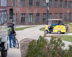 Faster due to the more strict time limit allotted to answer the questions. Cash Cab Offers Students Free Rides Around Umass With Special Guests And Personal Finance Trivia Massachusetts Daily Collegian