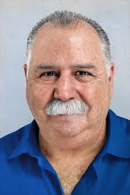 Lou Hirsch's Instagram, Twitter & Facebook