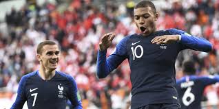 Footendirect.com vous offre des pronostics sur tous les matchs de coupe de france du jour et les résultats et statistiques de la saison 2020/2021. Coupe Du Monde France Perou Revivez La Qualification Des Bleus Pour Les Huitiemes