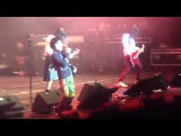 Bila nur melimpah di hati. Search Mentari Merah Diufuk Timur Live Youtube