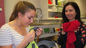 Scientist Offers 6 Tips For Keeping Your Workout Clothes From Smelling Permanently Bad