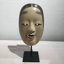 Noh Koomote mask signed Nakai Senkan - Japan | Paul Bert Serpette