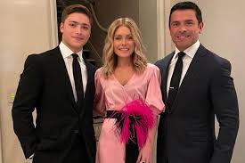 Kelly Ripa and Mark Consuelos Support Son Joaquin Broadway 2026