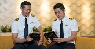 Take a loook at them here and voice your opinion on how you like htem. Fly Gosh Singapore Airlines Pilot Recruitment Cadet Pilot For Malaysian
