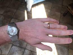 I'm willing to watch and wait for a few more days, but if it can't get above $1,800 in the next few days, it's a sell signal, said forexlive.com chief currency strategist adam button. Discussion Silver Watches With Gold Rose Gold Wedding Rings Watches