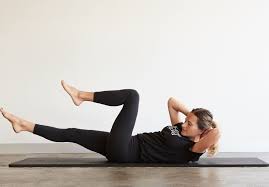 This yoga ball is thickened, which has a strong bearing capacity and not easily explosion. Live List Online Exercise Classes To Do In Your Living Room