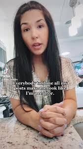 Danielle Dove's Instagram, Twitter & Facebook