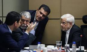 معاون اول رئیس جمهور: آقایی که مخالف اینترنت است، خودش سیمکارت سفید دارد