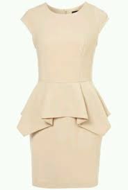 Pues hoy vamos a daros los mejores consejos tanto para una boda de día como de noche. Boda Civil Peplum Color Beige Trajes Elegantes Ropa Confeccion De Vestido