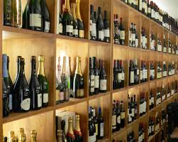 Weingeschaft Freiburg Weinbar Wein In Freiburg Kaufen Deutscher Wein Bordeaux Wein Eiswein