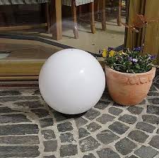 Lhg Kugelleuchte O 40cm Mit Erdspiess 23371 Jetzt Bestellen Unter Https Moebel Ladendirekt De Lampen Tischleuc Kugellicht Gartenfliesen Lampenschirm Gestell