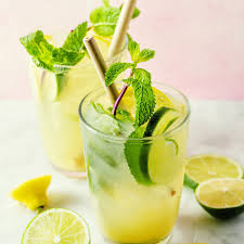 Alkoholfreier Caipirinha 5 Rezepte Fur Susse Sommertage In 2020 Aperitiv Alkoholfrei Caipirinha Rezept Alkoholfrei