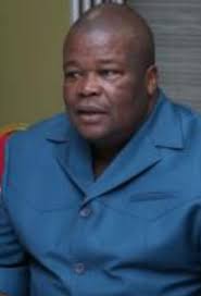 GUINÉ-BISSAU Policia guineense detém empresário Armando Dias, vulgo Ndinho  Depois do Deputado, Marciano Indi, do APU-PDGB, ter sido "raptado", no mês  passado, em circunstâncias ainda por esclarecer, o país viu, este sábado,