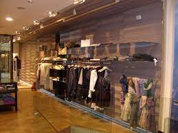 Arredamento Negozio Abbigliamento Majadress Belluno Arredamento Negozio Abbigliamento