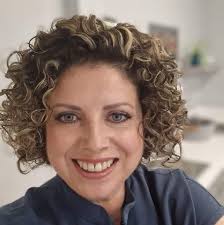 Good morning and happy new year to you all. Recently moved the a local  village around Sleaford. Just wondering if there are any nice  woodland/countryside walks nearby to walk our beautiful Cane