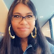 Ang hirap mag tinda pag dikit dikit kayo na may tindahan tapos mahina pa  binta mo at may 4 kapang anak na magastos ang hirap makaipon 😥😥