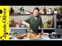 Toad In The Hole Jamie Oliver Youtube Toad In The Hole Jamie Oliver Breakfast Jamie Oliver Recipes