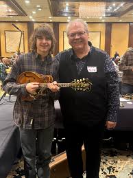 In honor of my dad, Dorsey Harvey who would have been 89 today. I first  recorded Cruisin' Timber with Larry Sparks