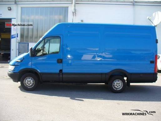 Iveco AT260T31B-2005 Cab & Chassis Truck
