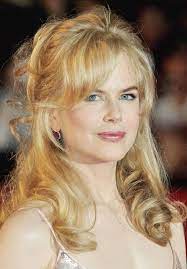 Photos From Nicole Kidman S Hair Through The Years E Online Nicole Kidman Hairstyle Modern Bob Haircut