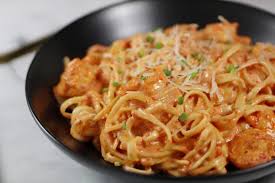 Heat a skillet over medium heat. Shrimp Fettuccine With A Roasted Red Pepper Sauce Chef Elizabeth Reese