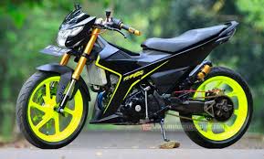 Apalagi dengan teknologi terbaru dohc yang mengadopsi mesin balap. Sadis Modifikasi Suzuki Satria F 150 Injeksi Ini Habis Rp 130 Jutaan Pertamax7 Com
