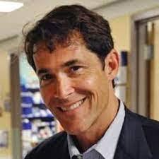 Leon Farhi's Instagram, Twitter & Facebook