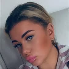 Does anyone make wax melts? Thank you x