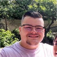 Casey Silva's Instagram, Twitter & Facebook